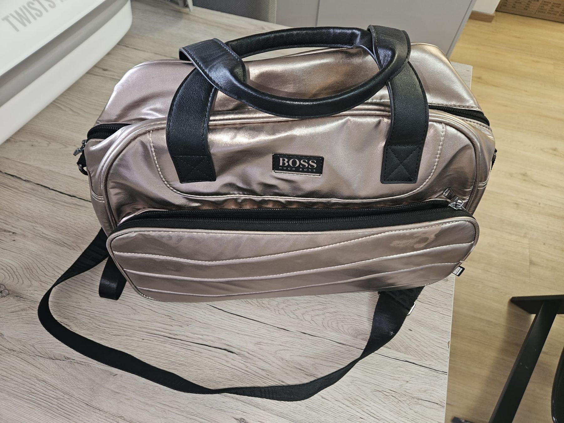 Hugo Boss Kindertaschen: BOSS Wickeltasche – Gebraucht aus Niederlenz von daniela250994