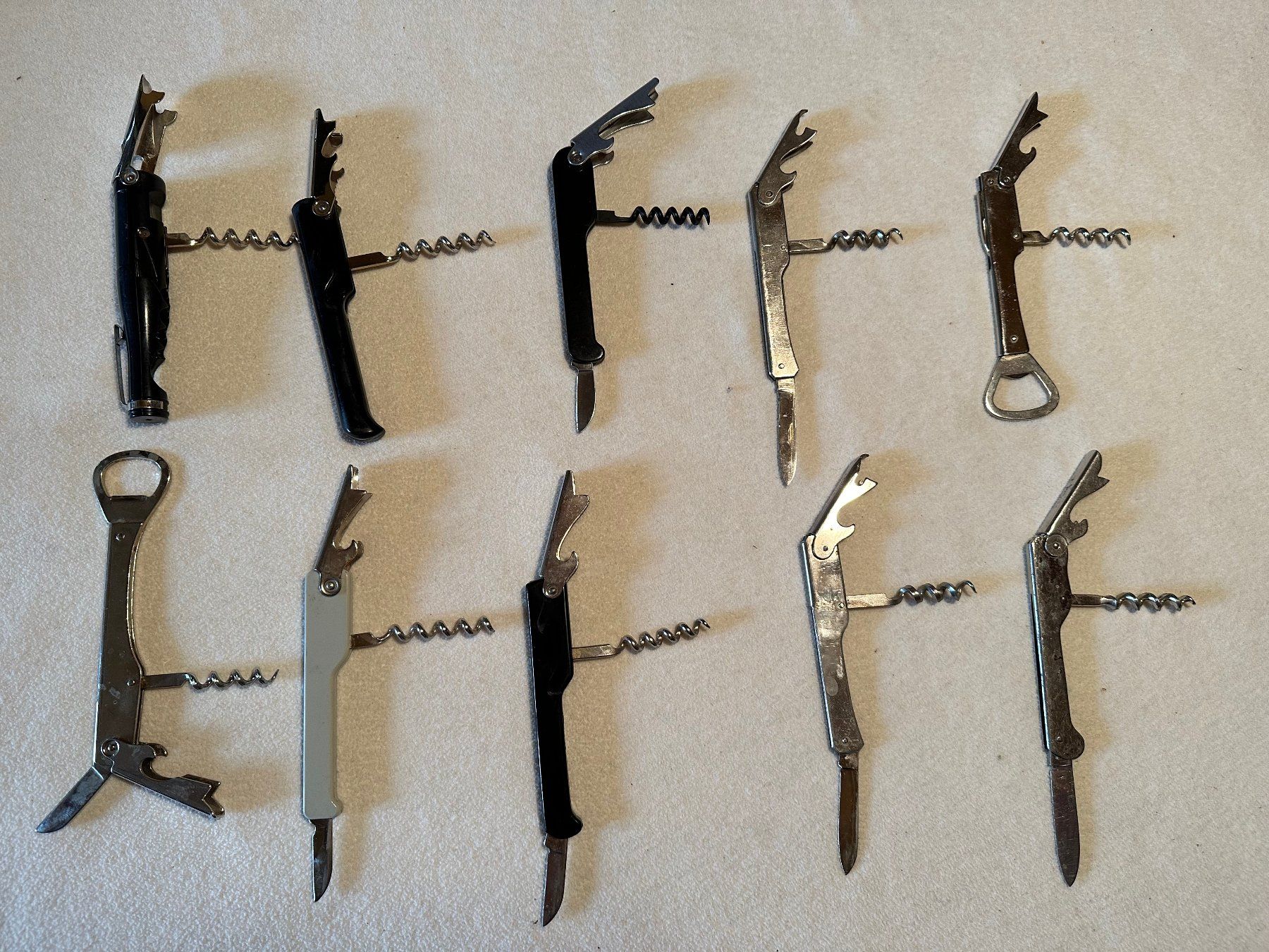 Apribottiglie & Tappi per chiusura: 10 tire bouchons anciens – Usato da Ste-Croix venduto da mjmg