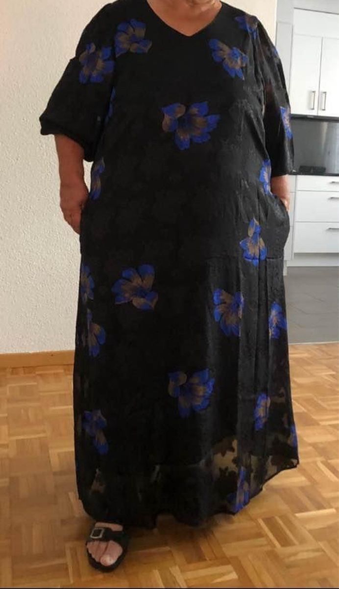 Robes: Kleid gr. 52 – Neuf (Voir description) à Wald ZH par Slaste