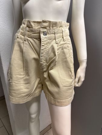 SHORT ZARA gr 38