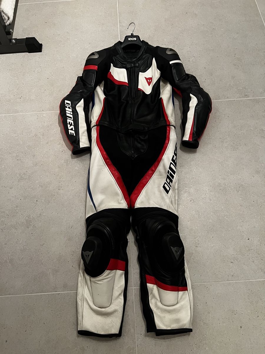 Dainese Anzüge: Dainese Lederkombi – Gebraucht aus Dussnang von baderli