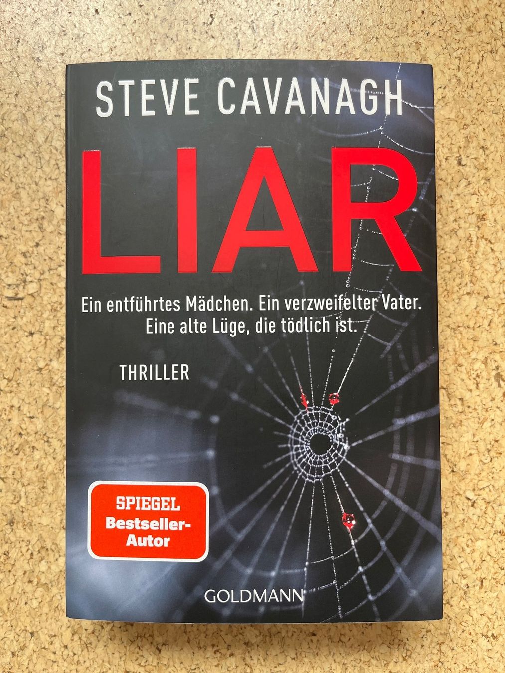 Livres: Taschenbuch "Liar", Steve Cavanagh – D'occasion à Grosswangen par Vita500