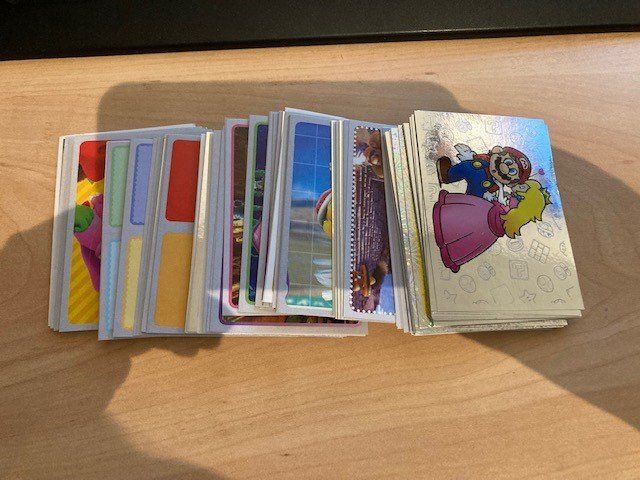 Panini Carte collezionabili: A vendre sticker panini mario playtime 2023 – Usato da Cornaux NE venduto da jen_yp8z