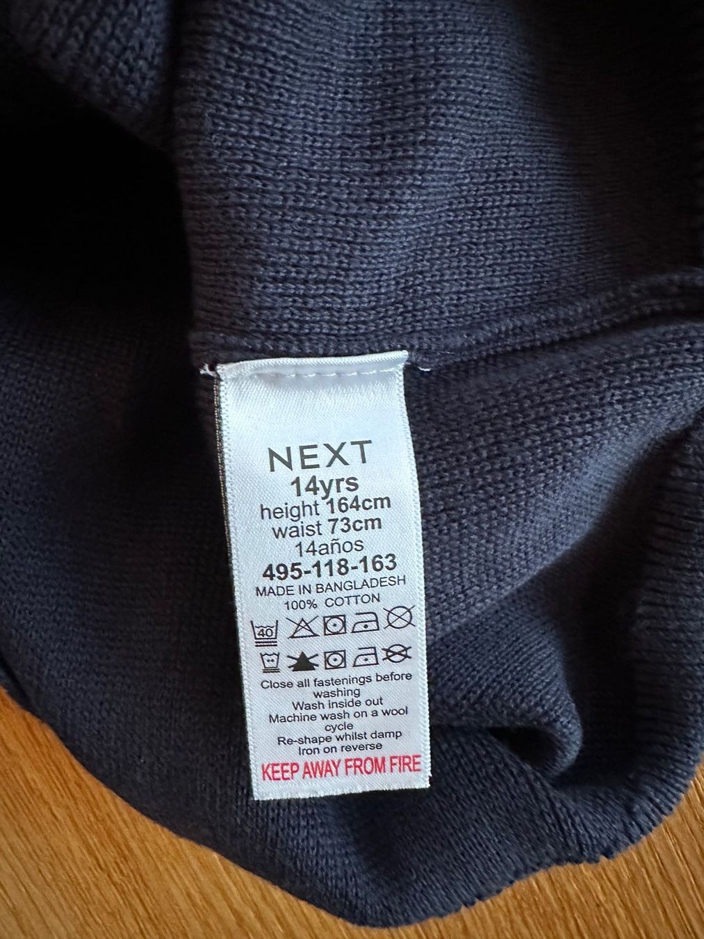 Next Vestes & Manteaux: NEXT Feinstrickjacke Gr. 164, dunkelblau – D'occasion à Sissach par tapasu 3