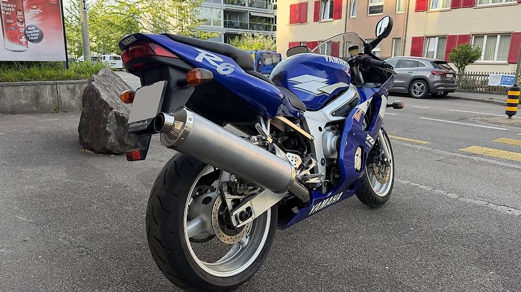 Yamaha Strasse: Yamaha R6 RJ03 | 1999 | 27'179 km | Originalzustand – Gebraucht aus Basel von Hangman776 2