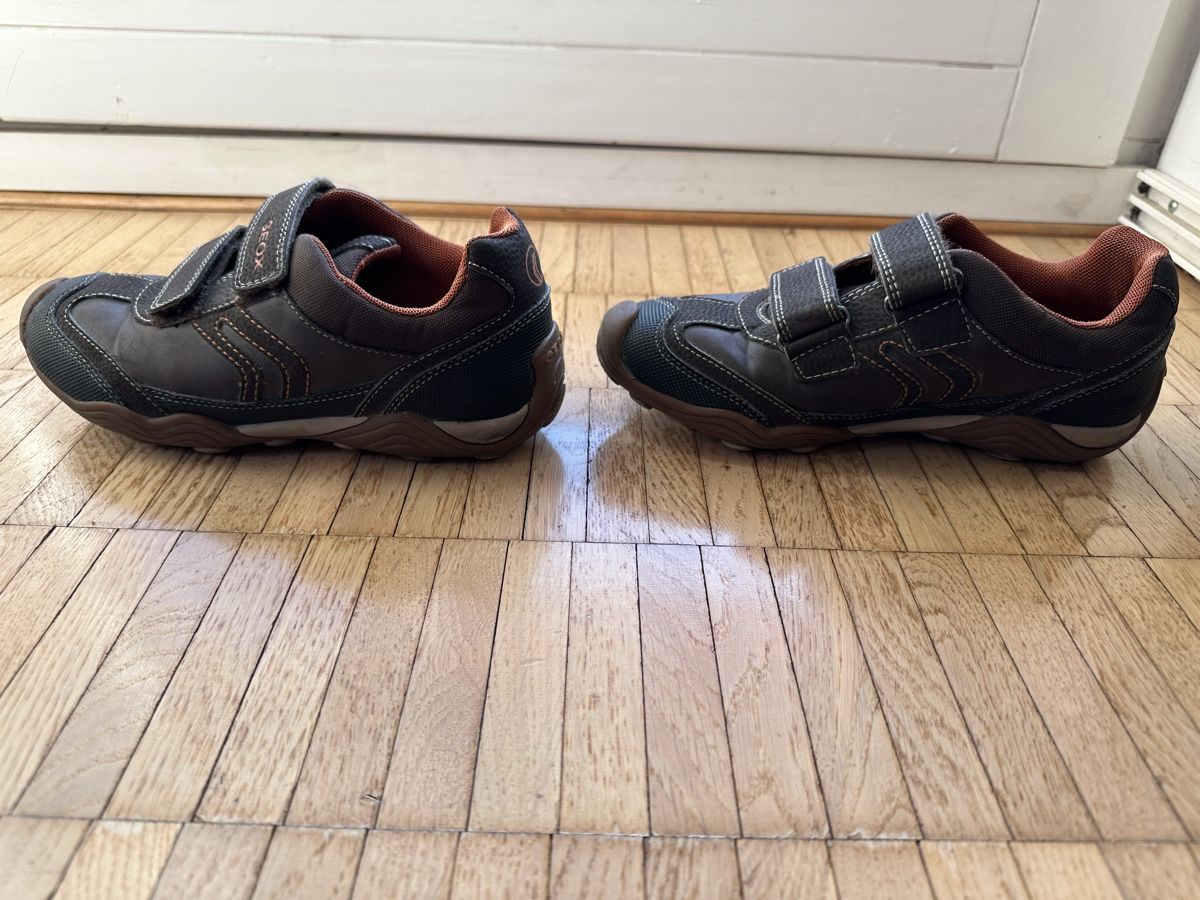 Geox Chaussures garçon: Geox Schuhe, Gr. 35 – D'occasion à Zürich par nad_z95g 3