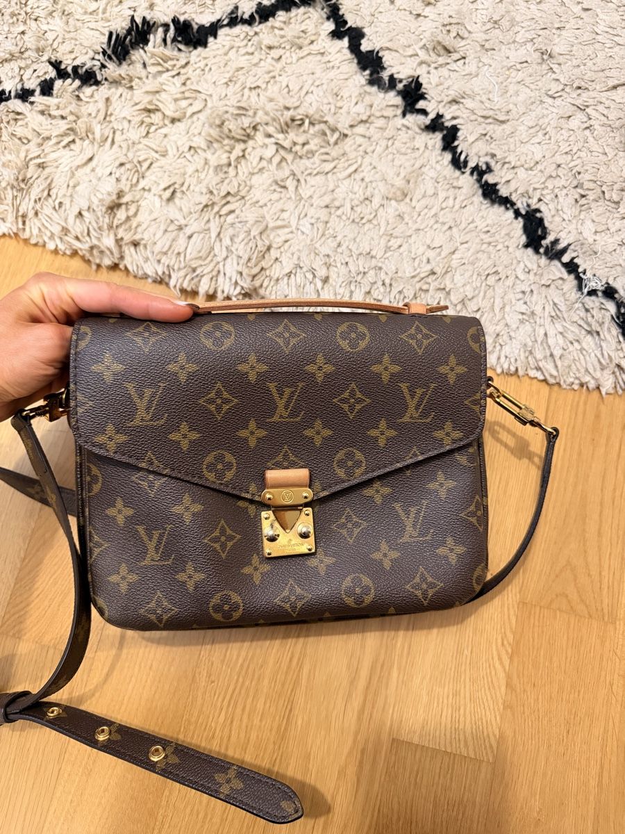 Louis Vuitton Taschen für Damen: Louis Vuitton Pochette metis – Gebraucht aus Zürich von mlaniii