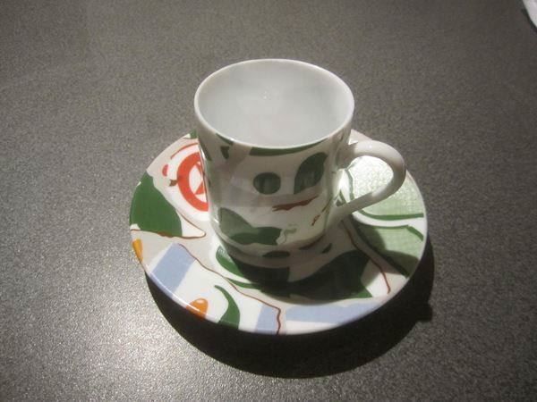 Tazze: Espresso-Tasse und -Teller grün – Usato da Zürich venduto da Motzkuh