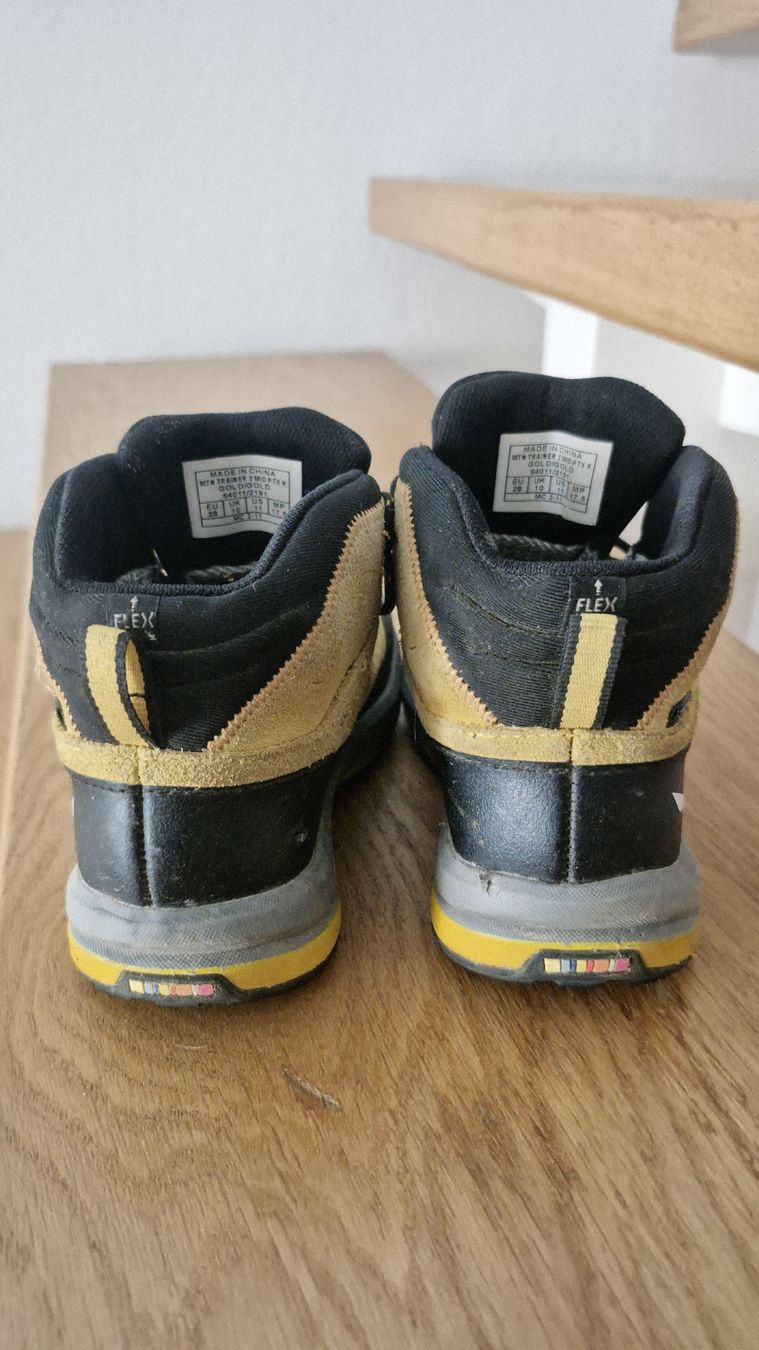 Salewa Scarpe per ragazzi: Salewa Wanderschuhe Gr.28 – Usato da Schwellbrunn venduto da PalimPalim03 2