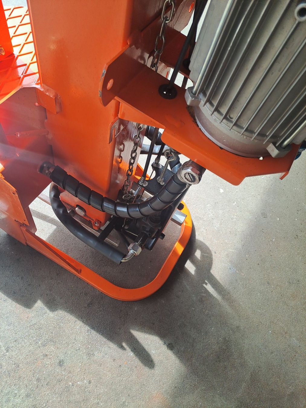 Tutte le macchine: Holzspalter 6.5 Ton – Usato da Grossdietwil venduto da Appaloosa 6