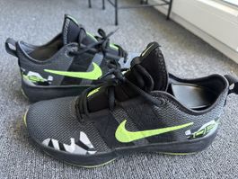 Nike Varsity unisexe taille 39 noir