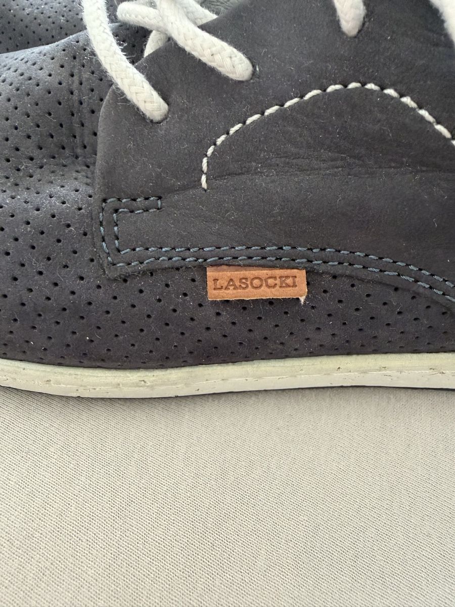Scarpe per ragazzi: LASOCKI YOUNG Schuhe Kinder Grösse 35 dunkelblau – Usato da Jona venduto da Mister_N0 5