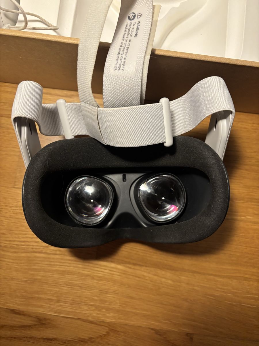 Casco VR: Oculus Quest 2 – Usato da Bern venduto da thi_9gyw 2