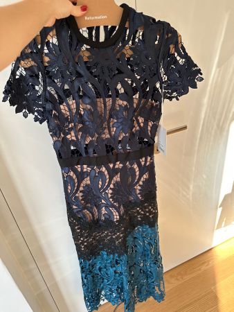 Neue Luxus Kleid Self Portrait, UK6/US 2
