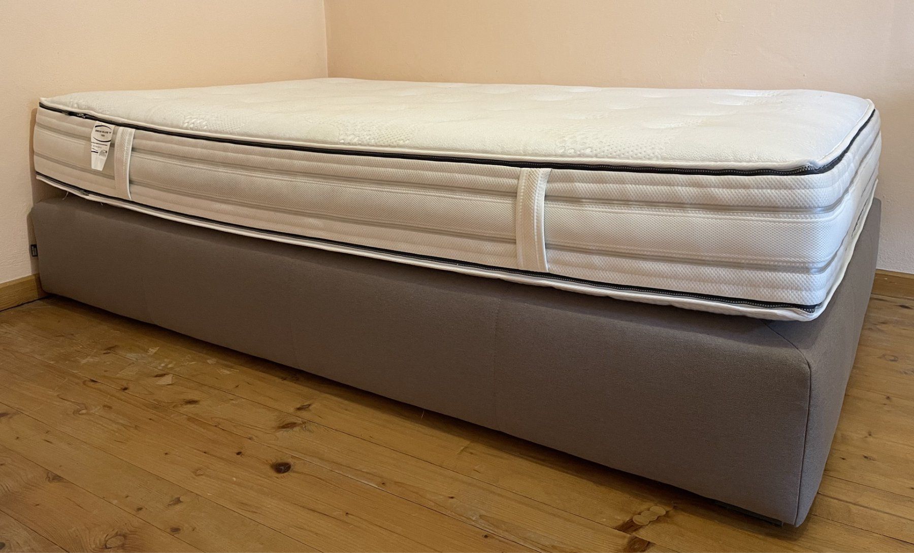 Betten: Boxspringbett – Gebraucht aus Ruggell von stefbu77 2