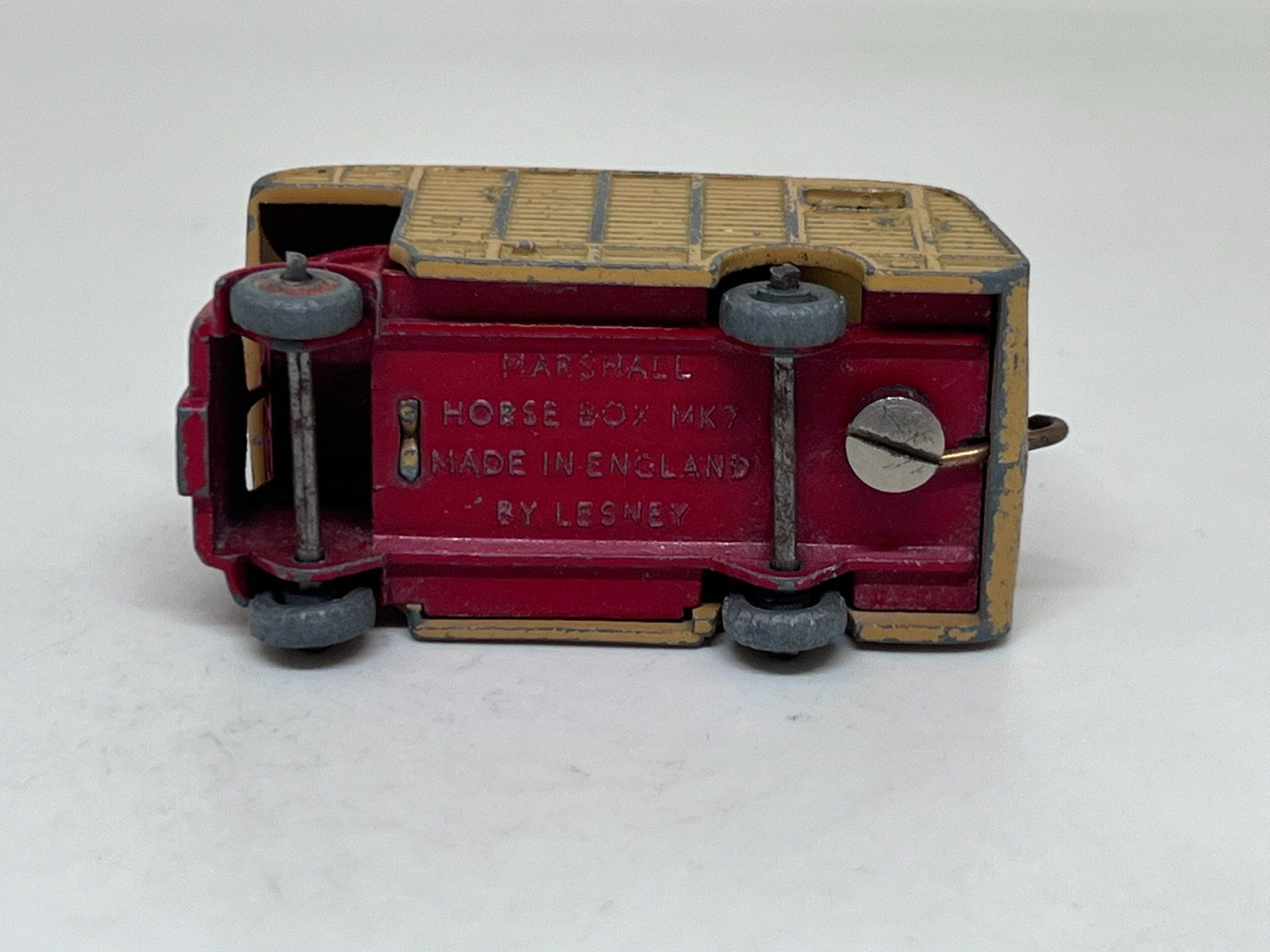 Matchbox Modellini d'auto: Matchbox Marshall Horse Box Mk7 #577 – Usato da Wildegg venduto da LaaBoutique 3