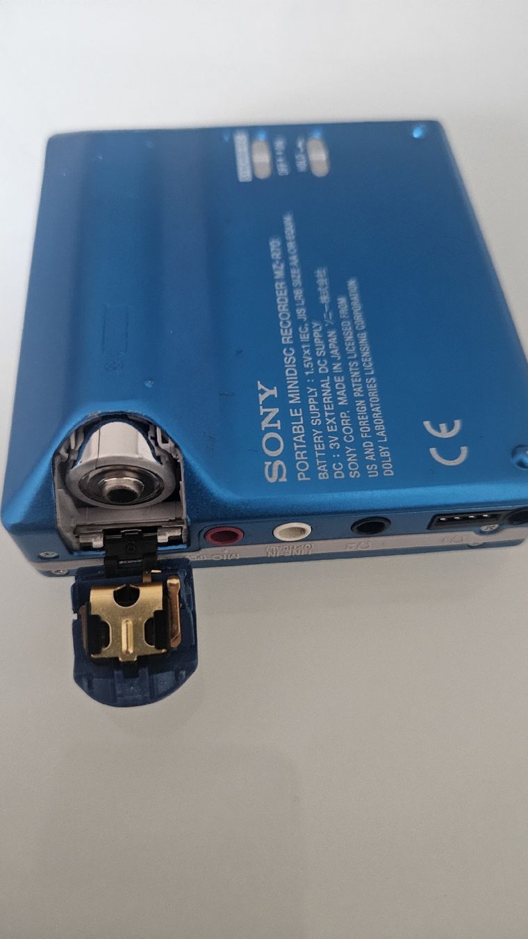 À vendre : Baladeur Sony MD Walkman digital recording MZ-R70 - 150
