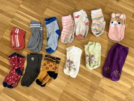 Kindersocken Set 13 Paar bunt Gr. 23-26