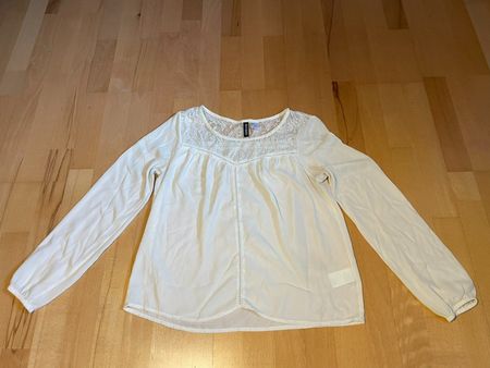 H&M Bluse, Grösse 36, weiss mit Spitze, verspielt, süss