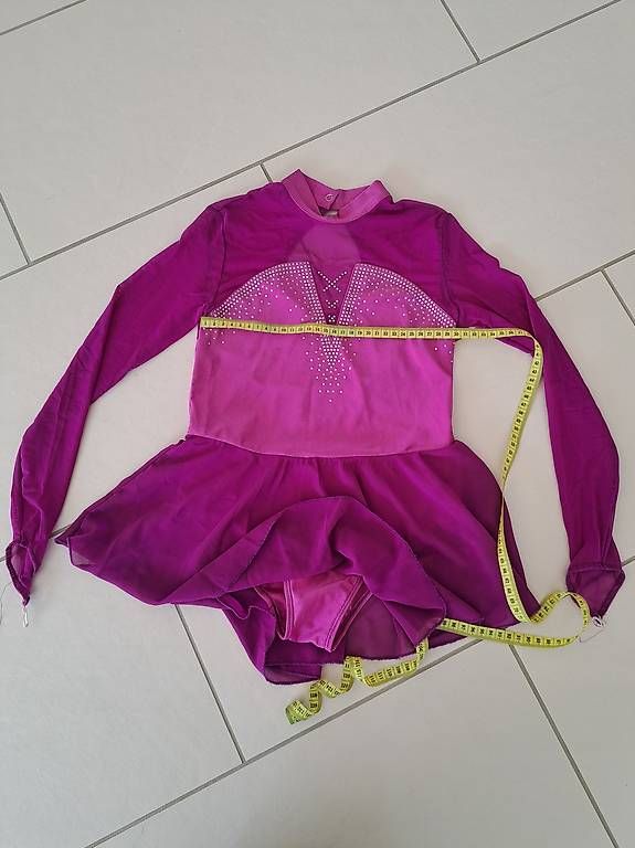Vestiti & Gonne: Eiskunstlaufkleid – Usato da Buch am Irchel venduto da nellsch87 4