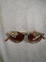 Sonnenbrille