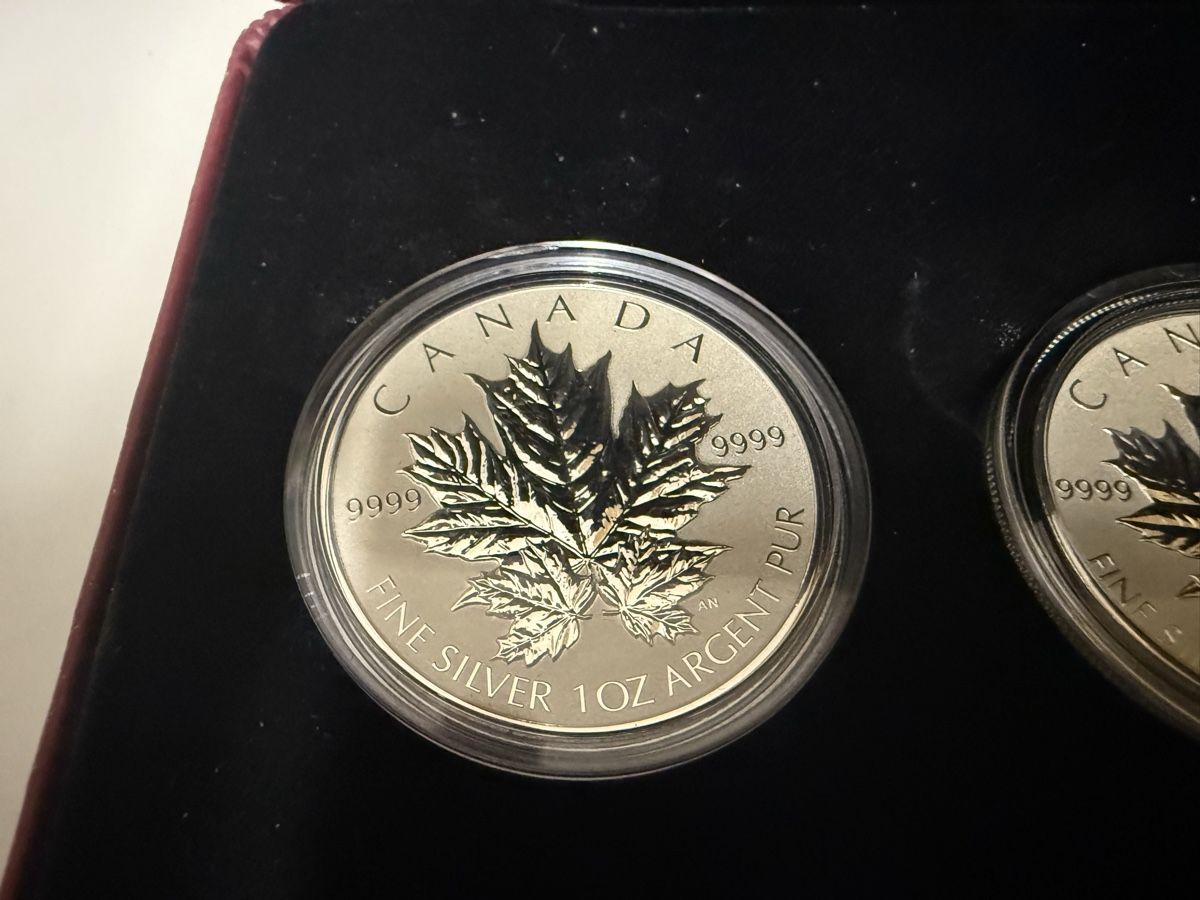 Tutti le monete: Kanada Silber Maple Leaf Satz 1988-2013, 5 Stueck – Nuovo (secondo la descrizione) da Savognin venduto da Buongiorno 8