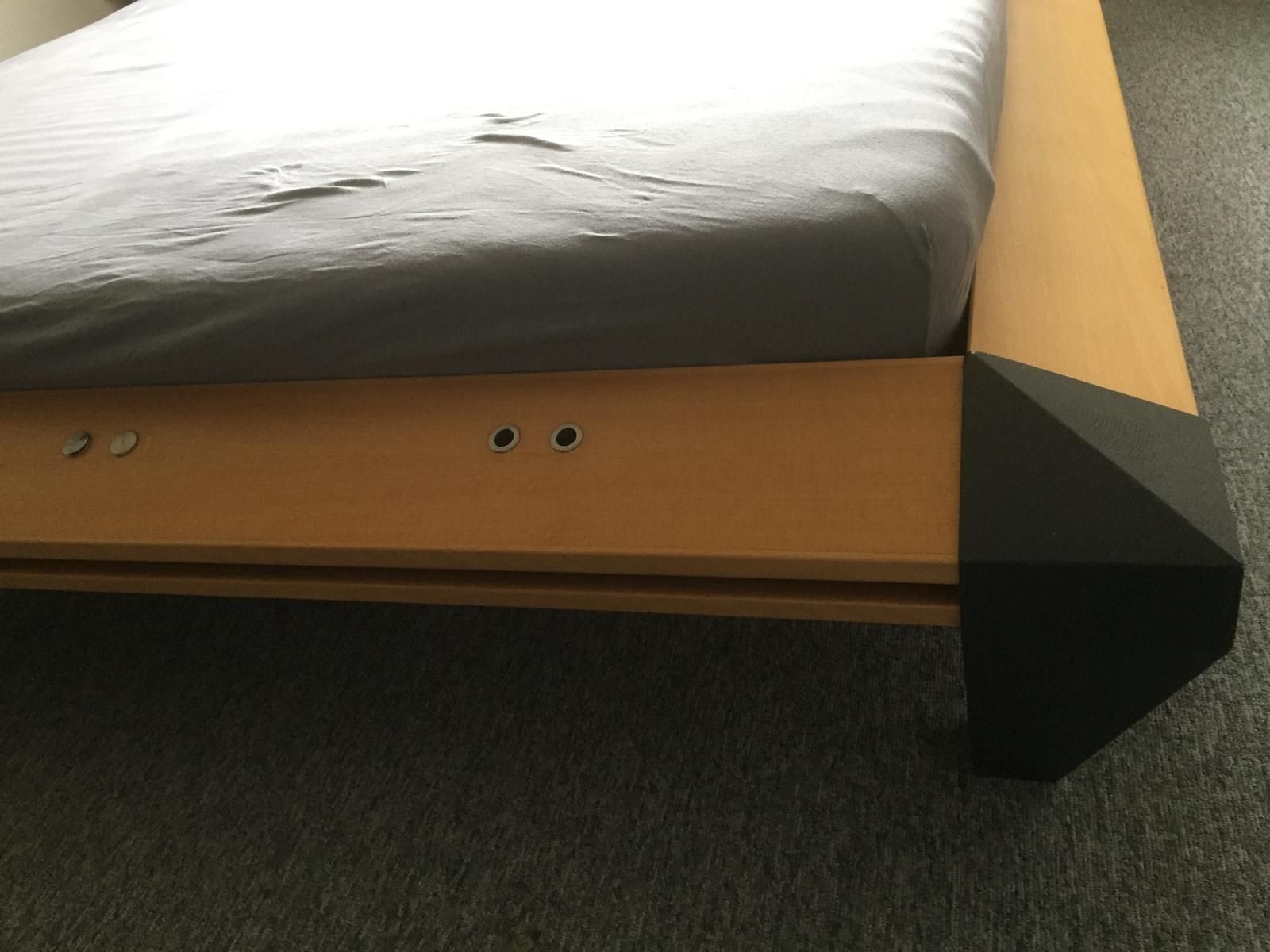 Lits: Designerbett / Einzelanfertigung  – D'occasion à Raperswilen par ena_khb8 1