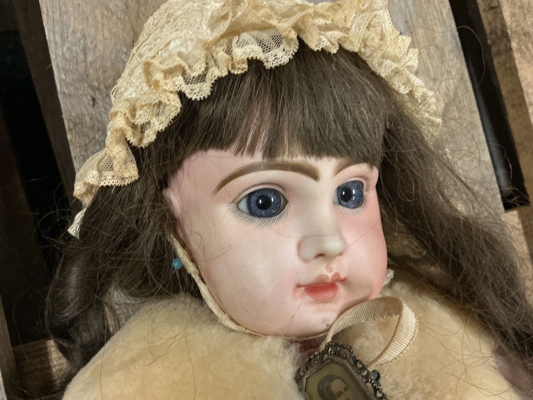 Bambole: Grosse Porzellan Puppe – Usato da Bern venduto da vielerart 1