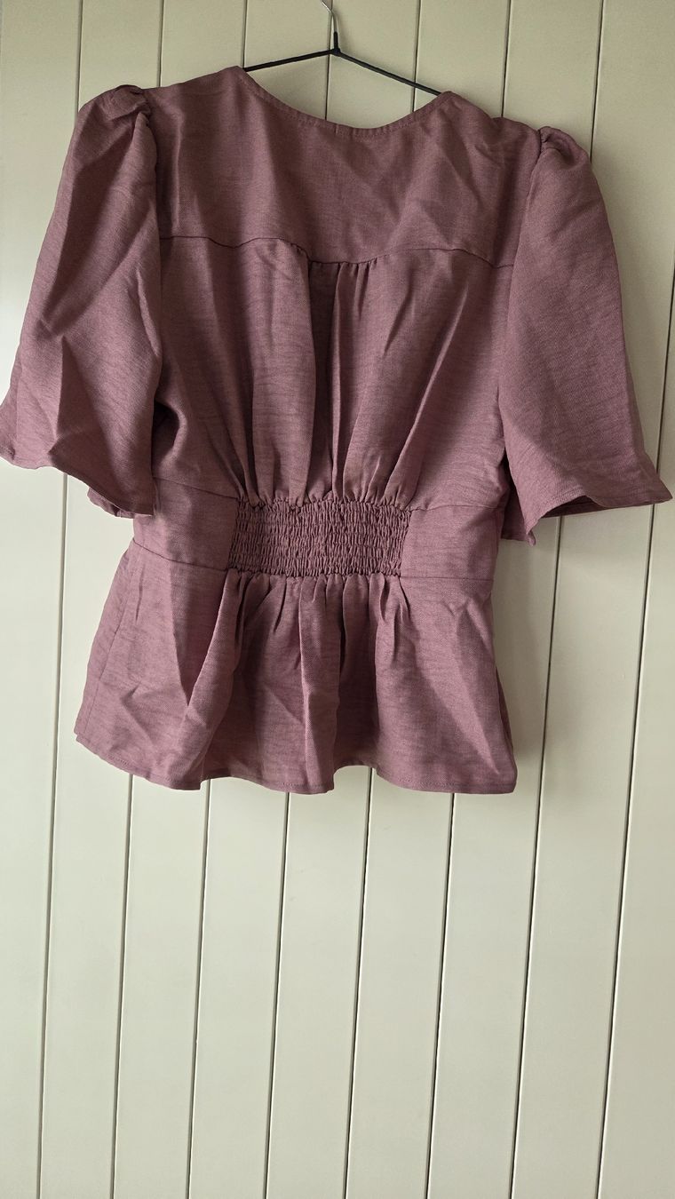 Vero Moda Chemisiers: Damen Bluse rosa - Grösse S - von  Vero Moda  – Neuf (Voir description) à Wohlen AG par steffi_Bee 1