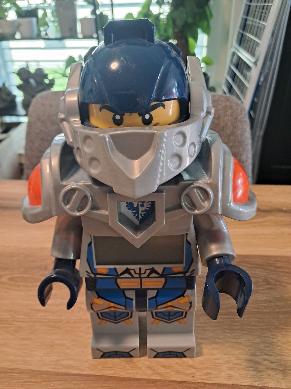 Wecker: lego Wecker Nexo Night /Versand möglich – Gebraucht aus Einsiedeln von Biberchrouser76