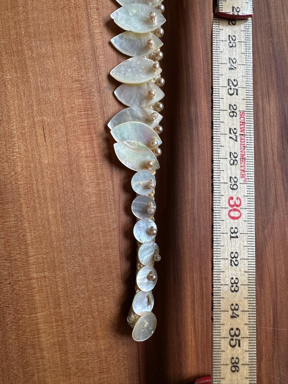 Catenine: Perlmuttcollier& Ohrklips, Einzelstück, Antik – Usato da Buchs ZH venduto da krenzi 1