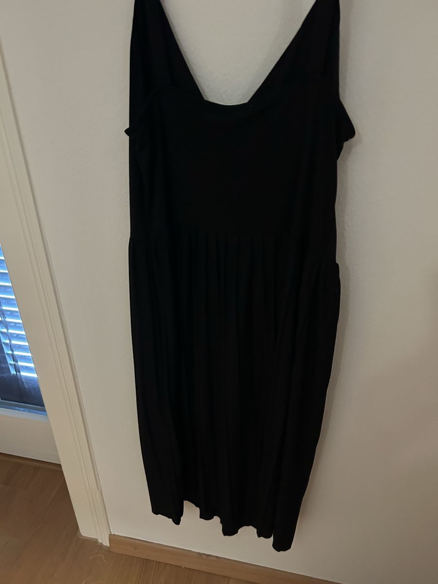 Zara Vestiti: Zara Kleid, schwarz, Grösse L  – Usato da Luzern venduto da bettygreen 1