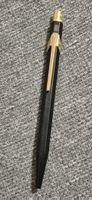Caran d'Ache stylo-bille