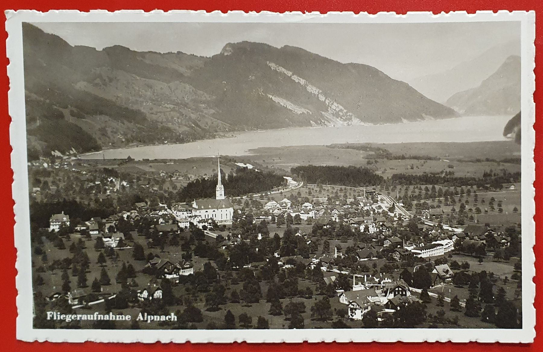 Cartoline postali: Alpnach 1941 - Flugaufnahme – Usato da Kreuzlingen venduto da Rschweiz1
