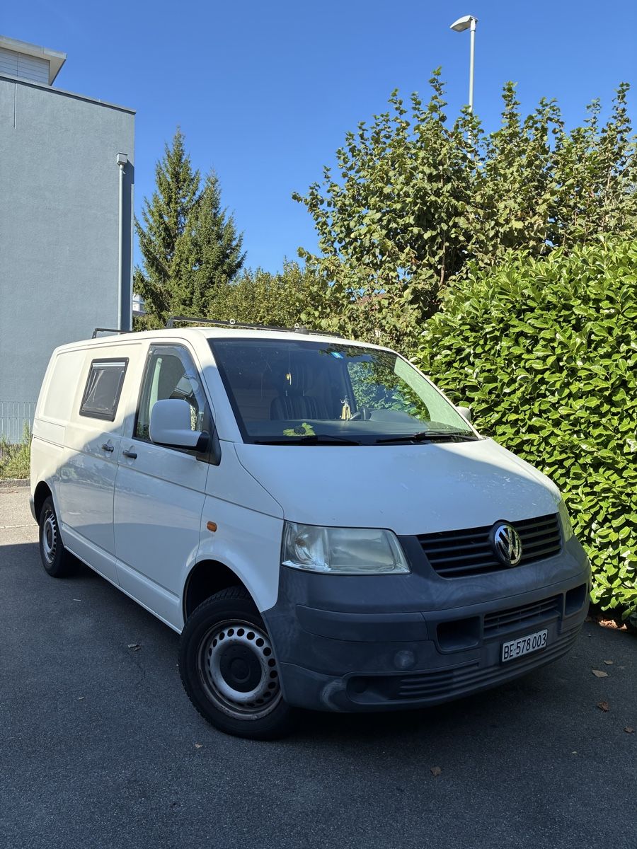 VW Veicoli da campeggio: VW T5 TDI 1.9 - Camper, Van, Bus – Usato da Thun venduto da gin_ff5z