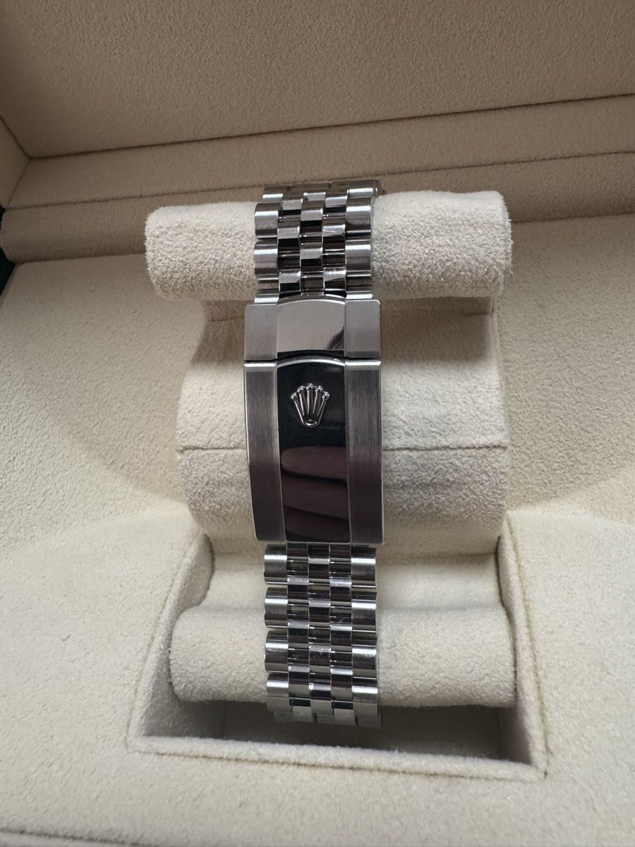 Rolex Orologi: Rolex Datejust 41 Rhodium Jubilee Full Set – Usato da Goldach venduto da Anfield02 3