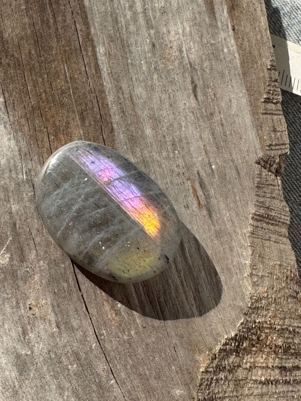 Mineralien & Heilsteine: Labradorit rundum poliert   mit "FEUER"  schön!!   Stein – Neu und originalverpackt aus Leuggern von gemshow 2