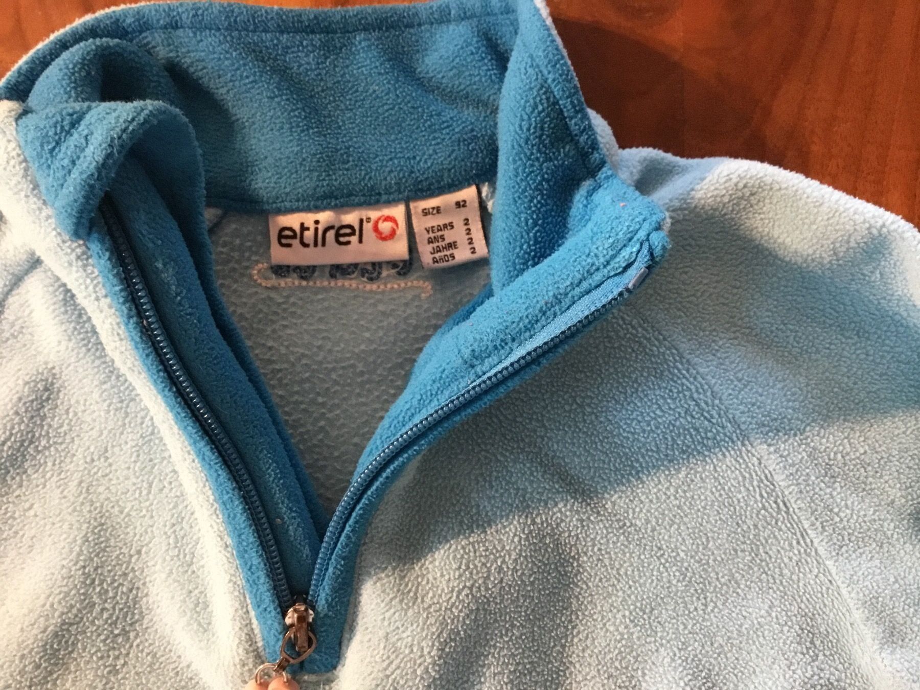 Maglioni & Felpe: Faserpelzpullover Etirel 92 – Usato da Oberhof venduto da Hibrzel 1