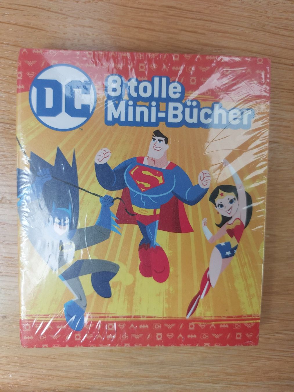 Bücher: 8 tolle Mini-Bücher: DC Superhelden – Neu und originalverpackt aus Balterswil von Steineparadies