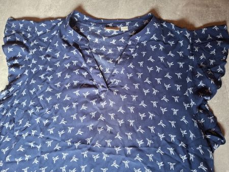 Haut taille 40/42 marque Blue Motion col en V