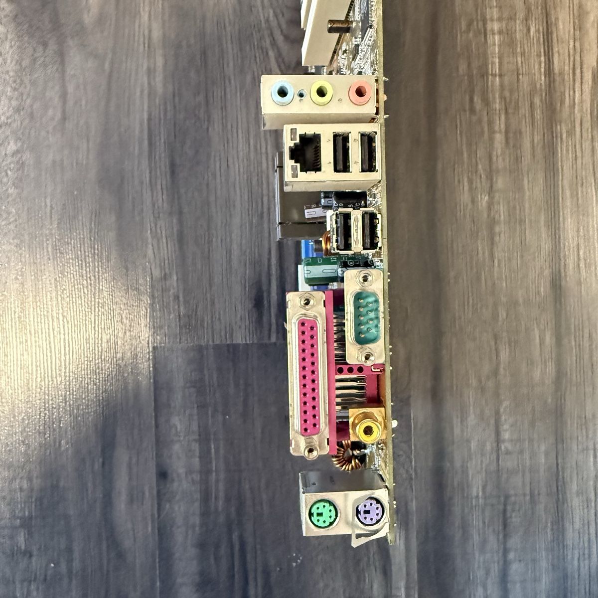 Mainboards: Carte mère ASUS P4P800 Rev 2.00 Socket 478 – Gebraucht aus Evilard von Adrien___2 2