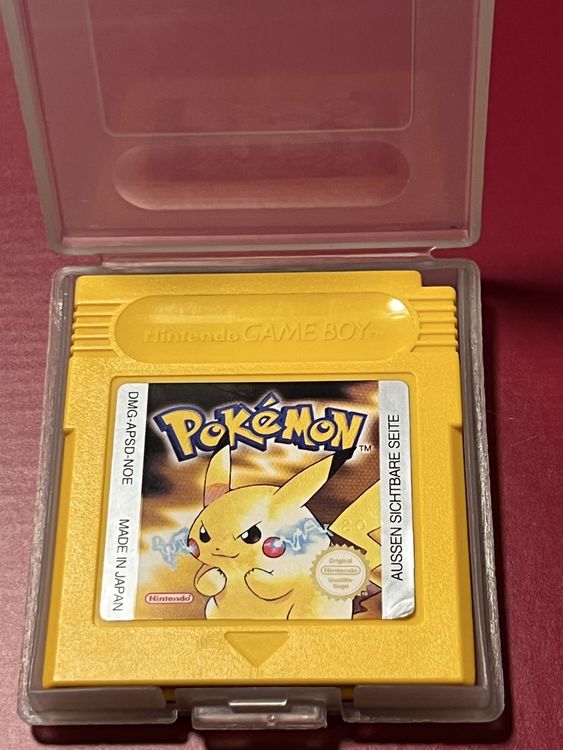 Pokémon Gelbe Edition Game Boy DMG-APSD-NOE (Gebraucht) in Basel für