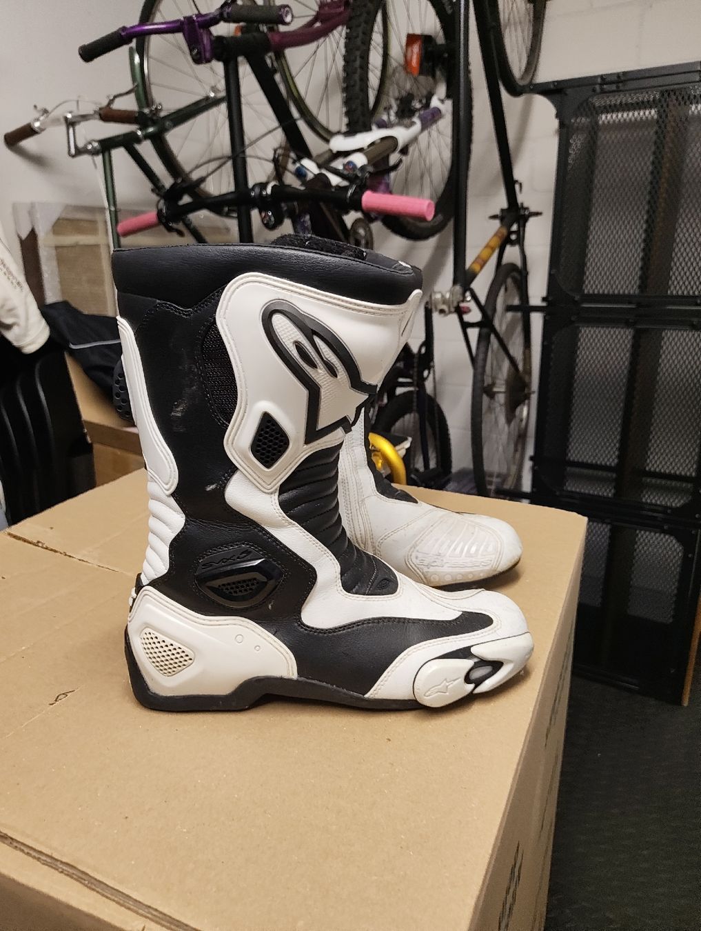 Alpinestars Herrenschuhe: Alpinestars Motorrad Stiefel 43 – Gebraucht aus Seuzach von dan1991 1