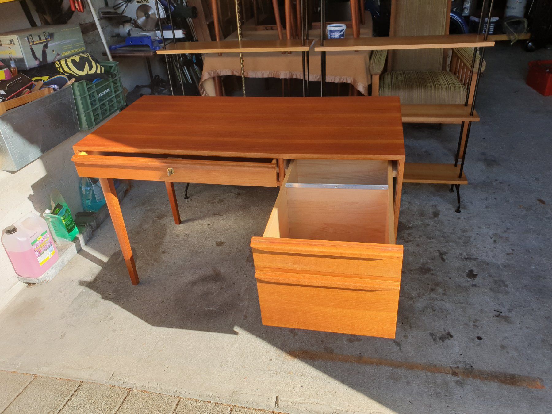 Scrivanie: Teak Pult/Schreibtisch 60jahre – Usato da rebstein venduto da spacy73 6