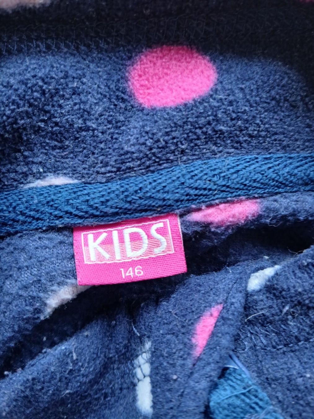 Pulls et sweat-shirts: Fleece Pullover Grösse 140/146 – D'occasion à Worb par Osterthal 3