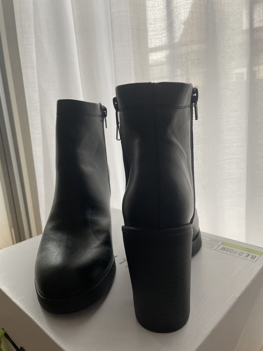 Damenschuhe: Stiefeletten – Neu und originalverpackt aus Basel von AnMi22 1