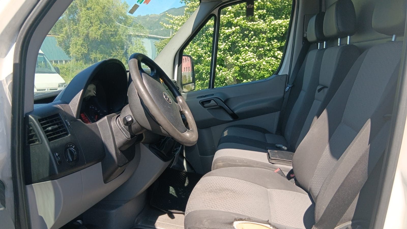 VW Veicoli commerciali: VW Crafter 2.0 TDI – Usato da Rebstein venduto da TonyRasta-Autohandel 5