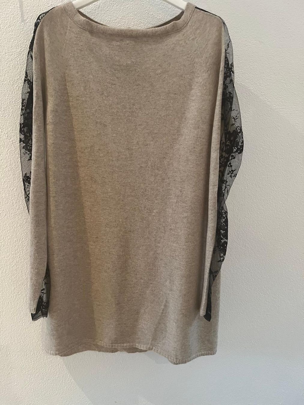 Twinset Maglioni & Felpe: Pullover von TWIN-SET mit Spitzendetail – Usato da Widen venduto da kel_smm8
