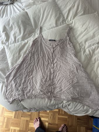 Débardeur Brandy Melville boutonné couleur beige taille uniq