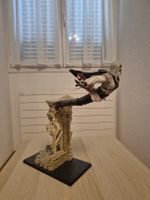 Legendäre Assassis Creed Figur Ezio Leap of Faith